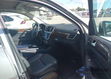 2014 Mercedes-Benz Ml 350 z USA, uszkodzony, nr VIN 4JGDA5JB9EA313850